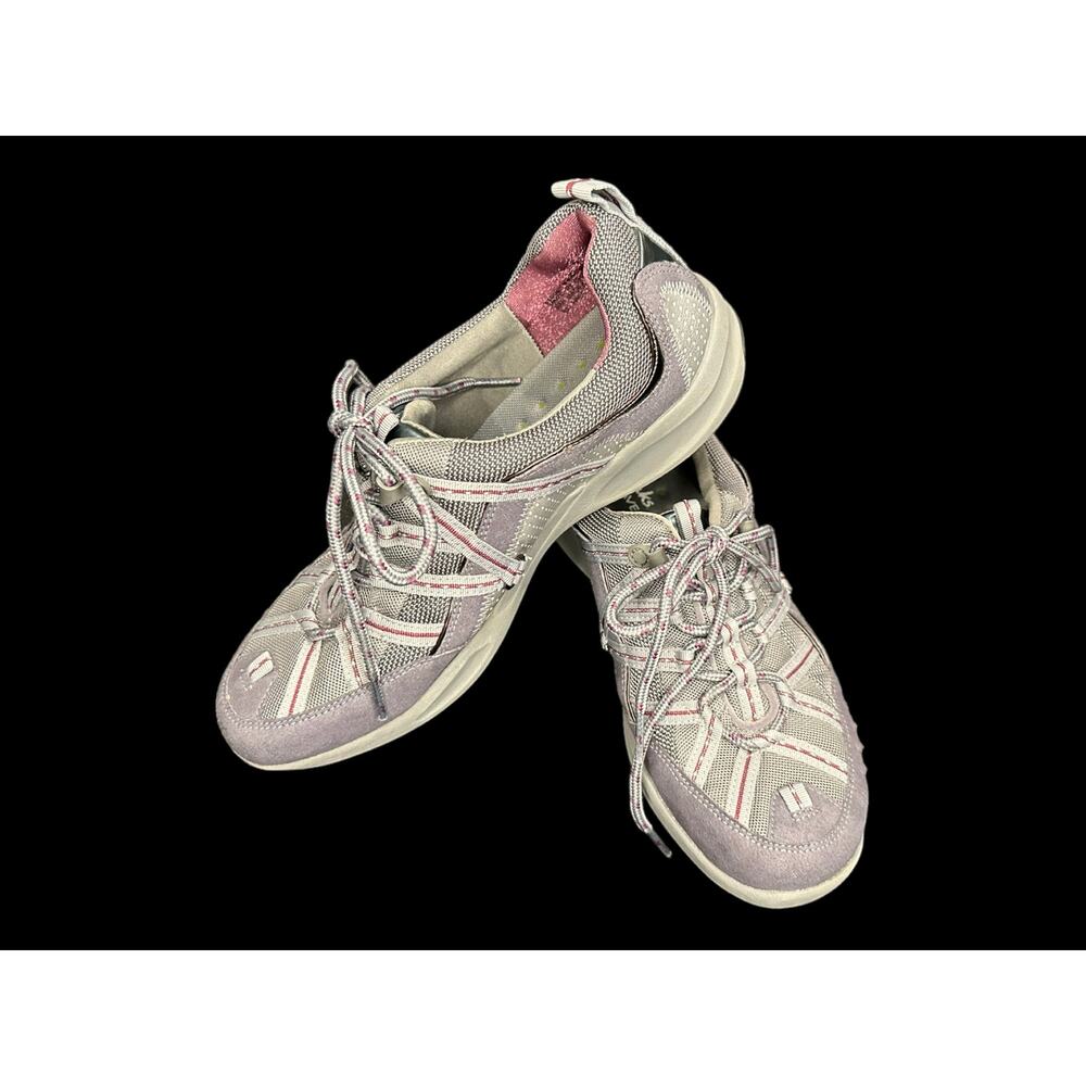 Clarks Wave Circuit Walking Shoe Gray Silver Suede Womens Size 8.5